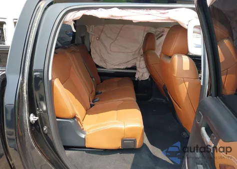 2018 Toyota Tundra 1794 5.7L V8 z USA, uszkodzony, nr VIN 5TFAW5F15JX761406